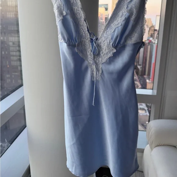 Princess Polly Light Blue Lace Chemise - Picture 4 of 4